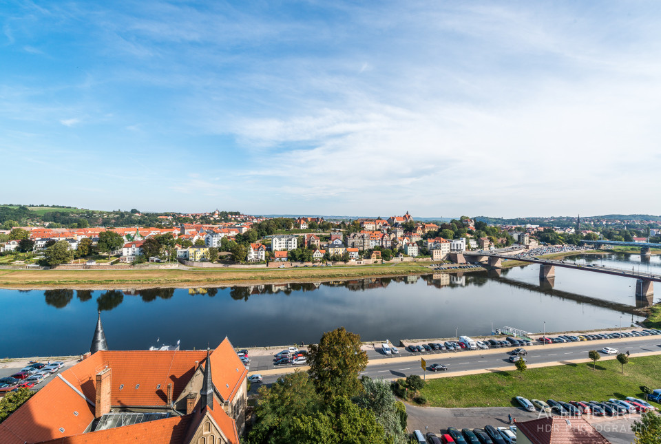 Ausblick vom Burgensemble auf Meißen und die Elbe