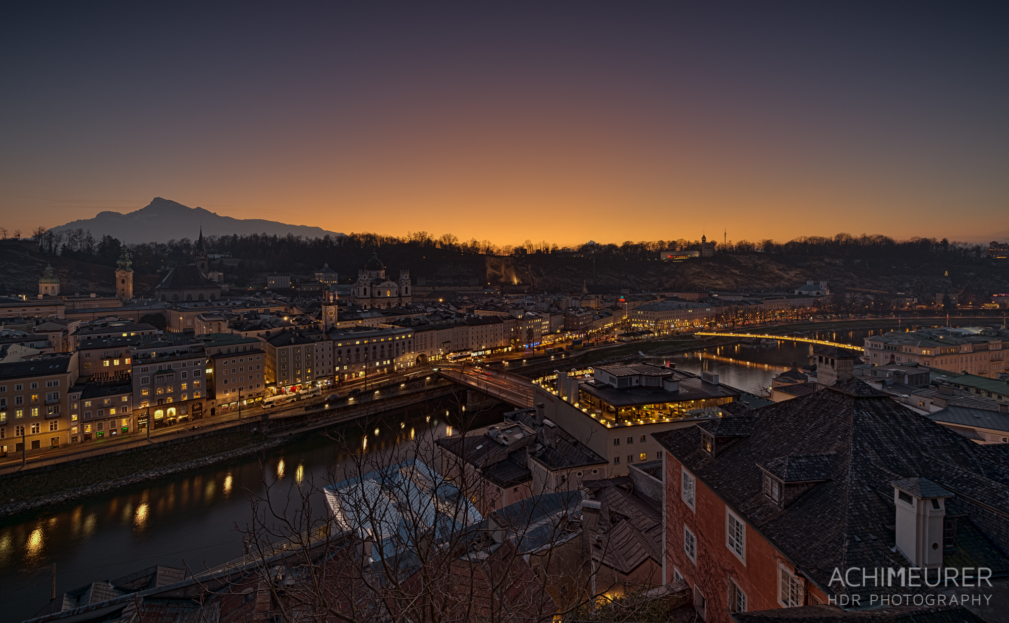 Blick über Salzburg Sonnenuntergang HDR Foto