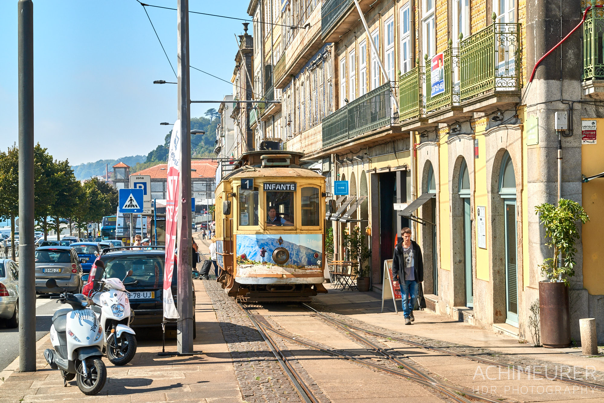 Die Küstenstadt Porto im Norden von Portugal by AchimMeurer.com                     . 