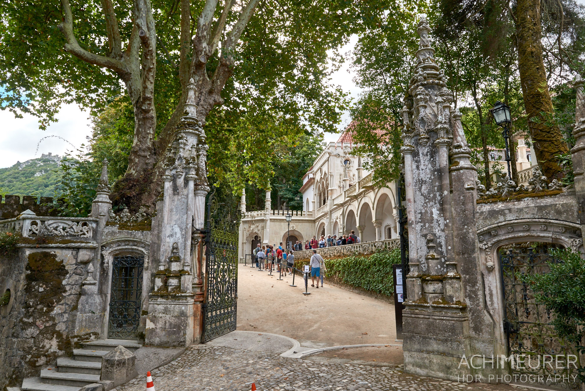 Der kleine Ort Sintra mit seinen Palästen, Schlössern und kleinen Gassen