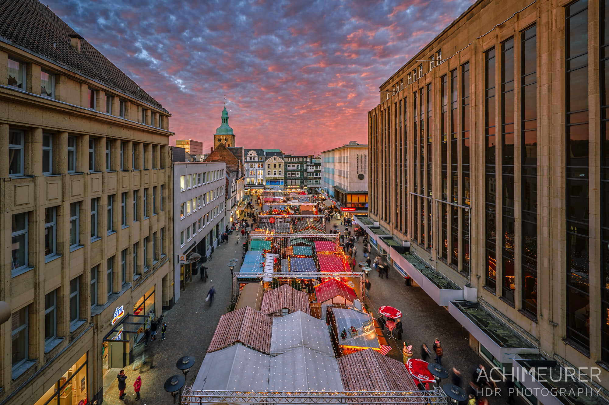 Der Weihnachtsmarkt in Recklinghausen by Array. 