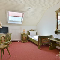 Die Zimmer im Hotel zur Post in Bonn by Array.