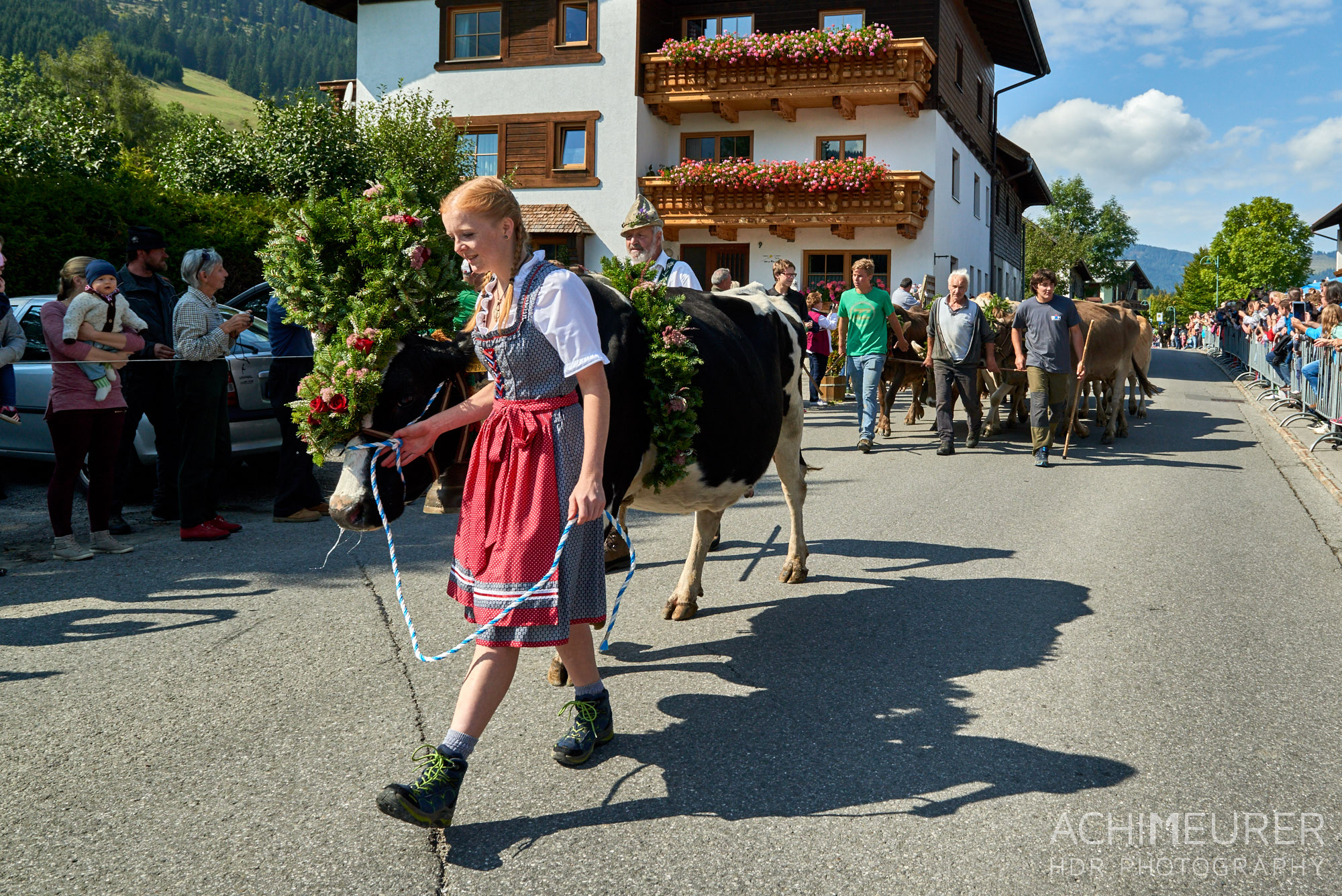 Almabtrieb Schattwald, Tannheimertal, Tirol, Österreich by AchimMeurer.com . 